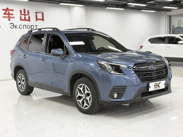 Subaru Forester 2022, фото 3