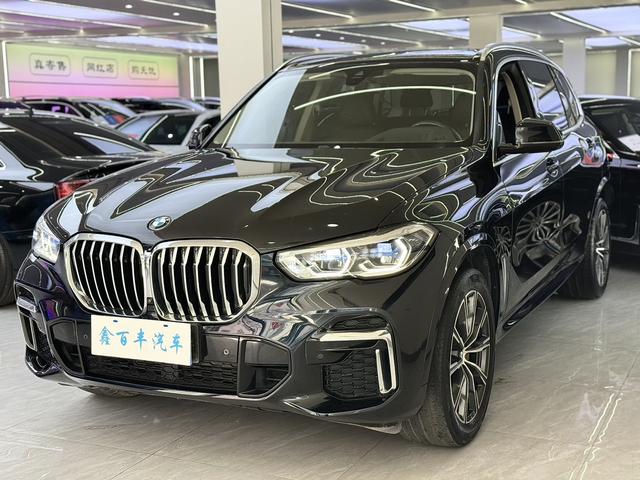 BMW X5 2022, 2 л турбо, 8-ступенчатая механическая коробка передач, Передний полный привод, пробег 50 000 км — авто из Китая с пробегом