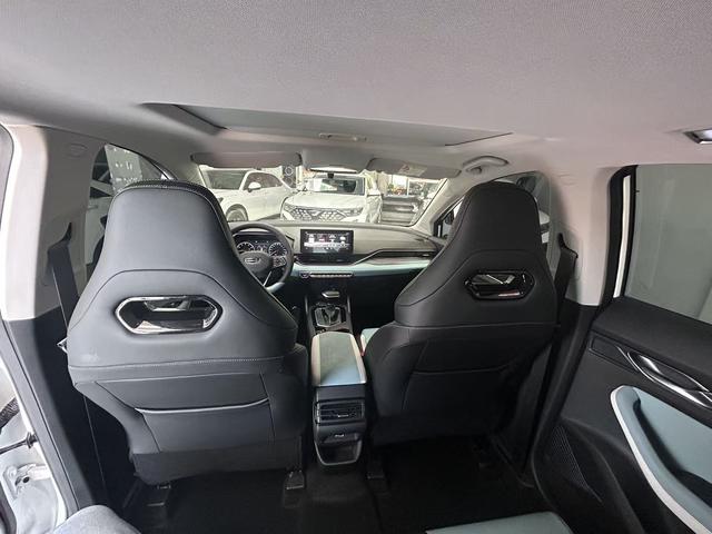 Geely Emgrand S 2022, фото 15