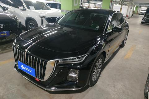 Hongqi H5 2024, 1.5 л турбо, 7-ступенчатая двойное сцепление, Передний привод, пробег 20 000 км — авто из Китая с пробегом