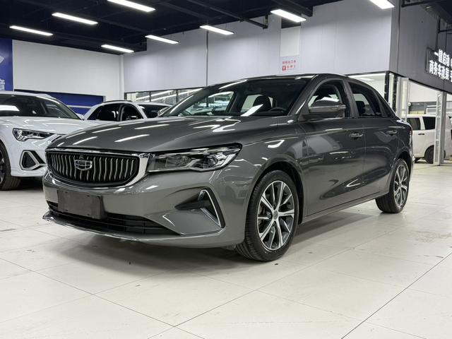 Geely Emgrand 2022, 1.5 л, вариатор, Передний привод, пробег 18 000 км — авто из Китая с пробегом