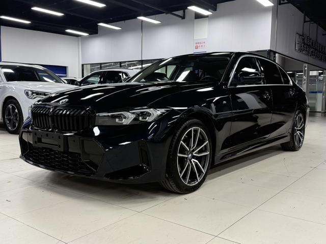 BMW 3 2023, 2 л турбо, автомат, задний, пробег 72 000 км — авто из Китая с пробегом