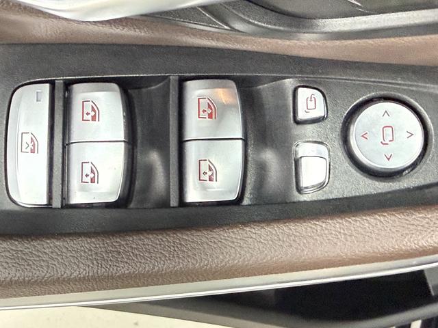 BMW 3 2023, фото 17