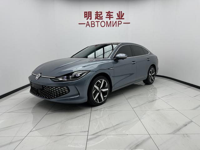 Volkswagen Lingdu 2022, 1.4 л турбо, робот (DCT), передний, пробег 28 000 км — авто из Китая с пробегом