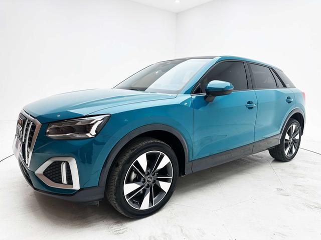 Audi Q2L 2022, 1.4 л турбо, 7-ступенчатая двойное сцепление, Передний привод, пробег 31 000 км — авто из Китая с пробегом