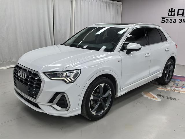 Audi Q3 2022, 1.4 л турбо, робот (DCT), передний, пробег 35 000 км — авто из Китая с пробегом