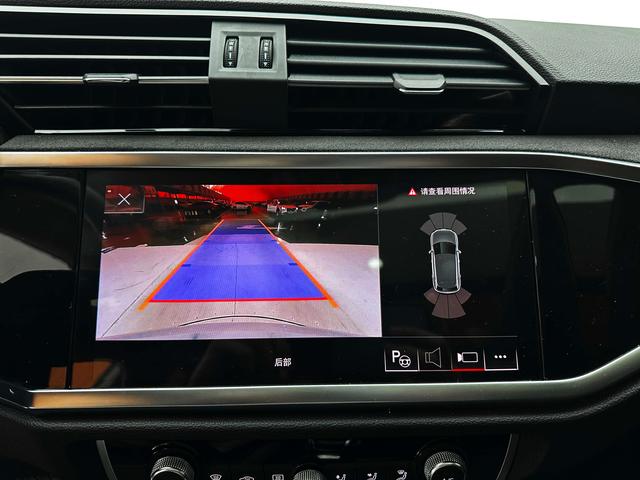 Audi Q3 2022, фото 14