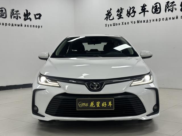 Toyota Corolla 2023, фото 2