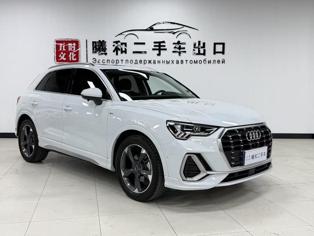 Audi Q3 2022, фото 3