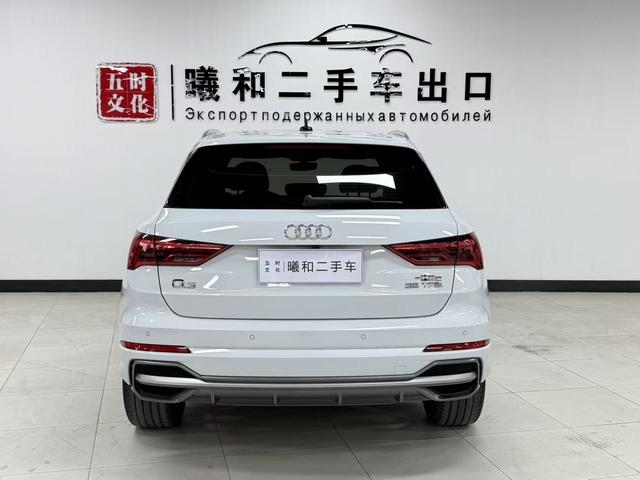 Audi Q3 2022, фото 5
