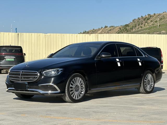Mercedes-Benz E-Class 2021, 2 л турбо, автомат, задний, пробег 88 000 км — авто из Китая с пробегом