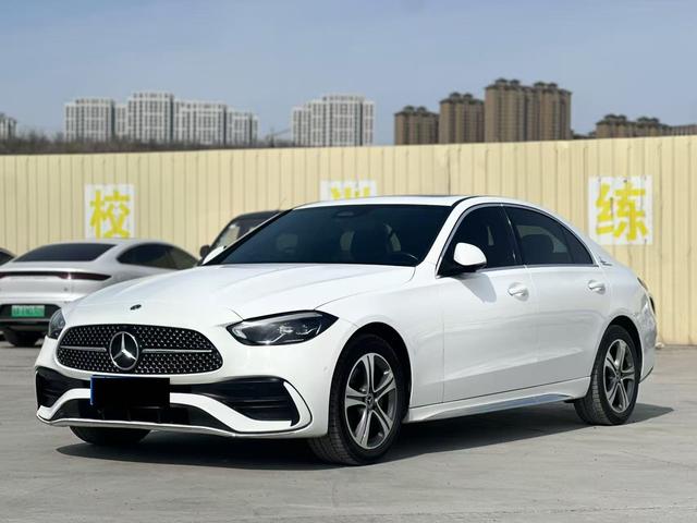 Mercedes-Benz C-Class 2022, 1.5 л турбо, автомат, задний, пробег 85 000 км — авто из Китая с пробегом
