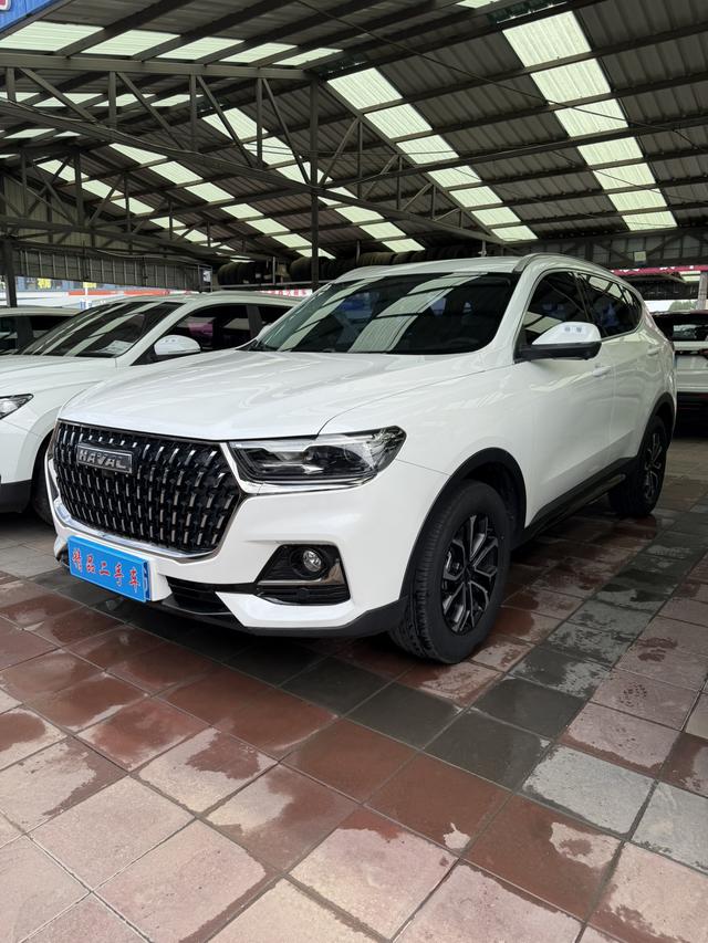 Haval H6 2023, 1.5 л турбо, 7-ступенчатая двойное сцепление, Передний привод, пробег 57 000 км — авто из Китая с пробегом