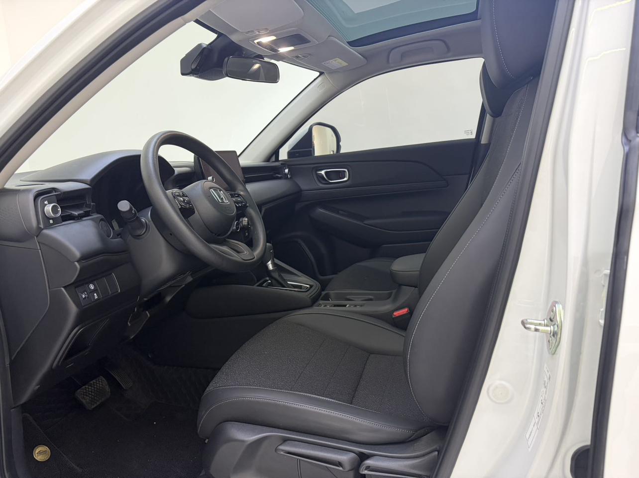 Honda Vezel 2023, фото 11