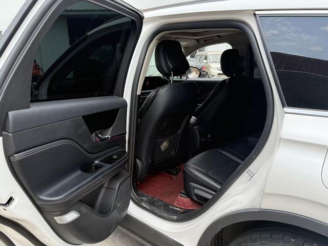 Lincoln Aviator 2023, фото 5