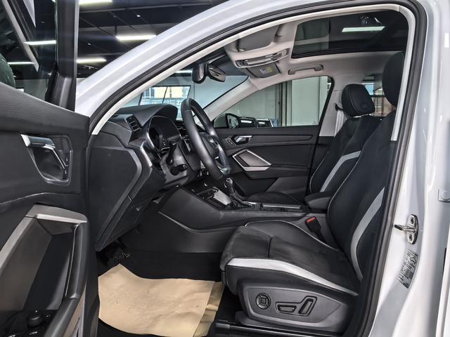 Audi Q3 2023, фото 9