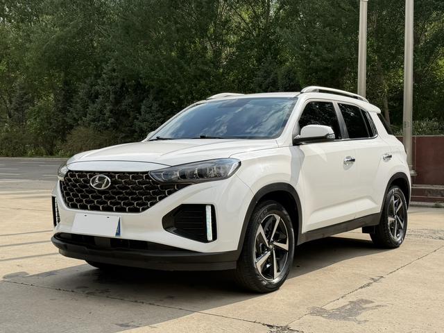 Hyundai ix35 2021, 1.4 л турбо, робот (DCT), передний, пробег 30 000 км — авто из Китая с пробегом