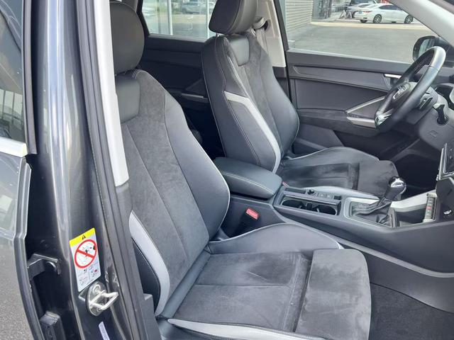 Audi Q3 2022, фото 9