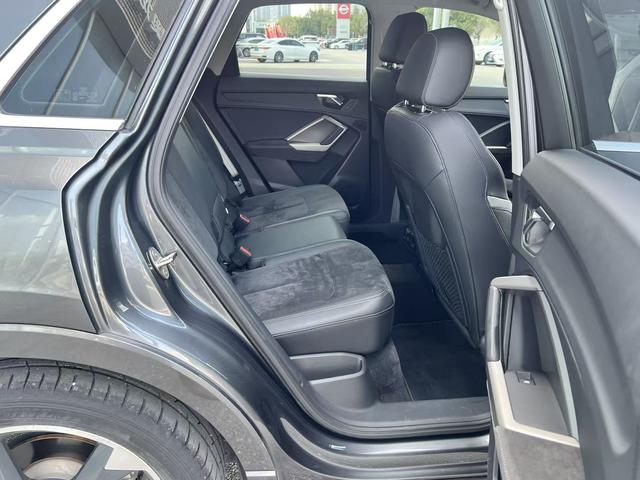 Audi Q3 2022, фото 11