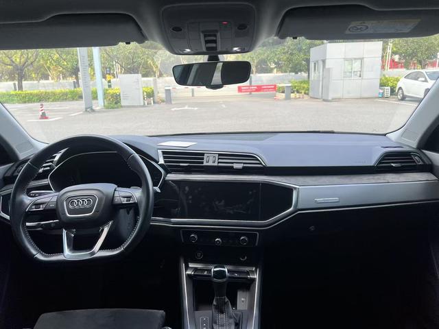 Audi Q3 2022, фото 12