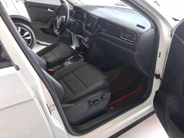 Volkswagen T-Roc 2022, фото 7