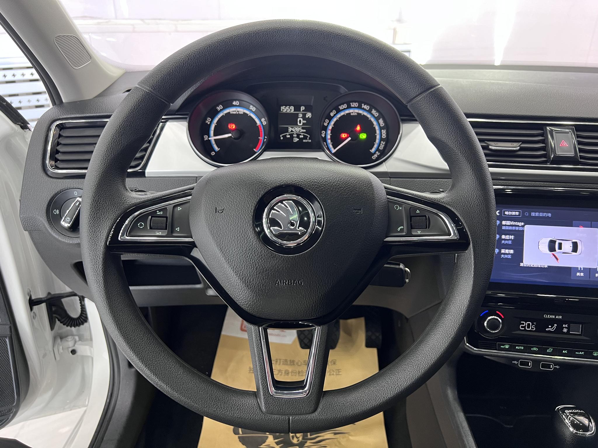 Skoda Rapid 2022, фото 11
