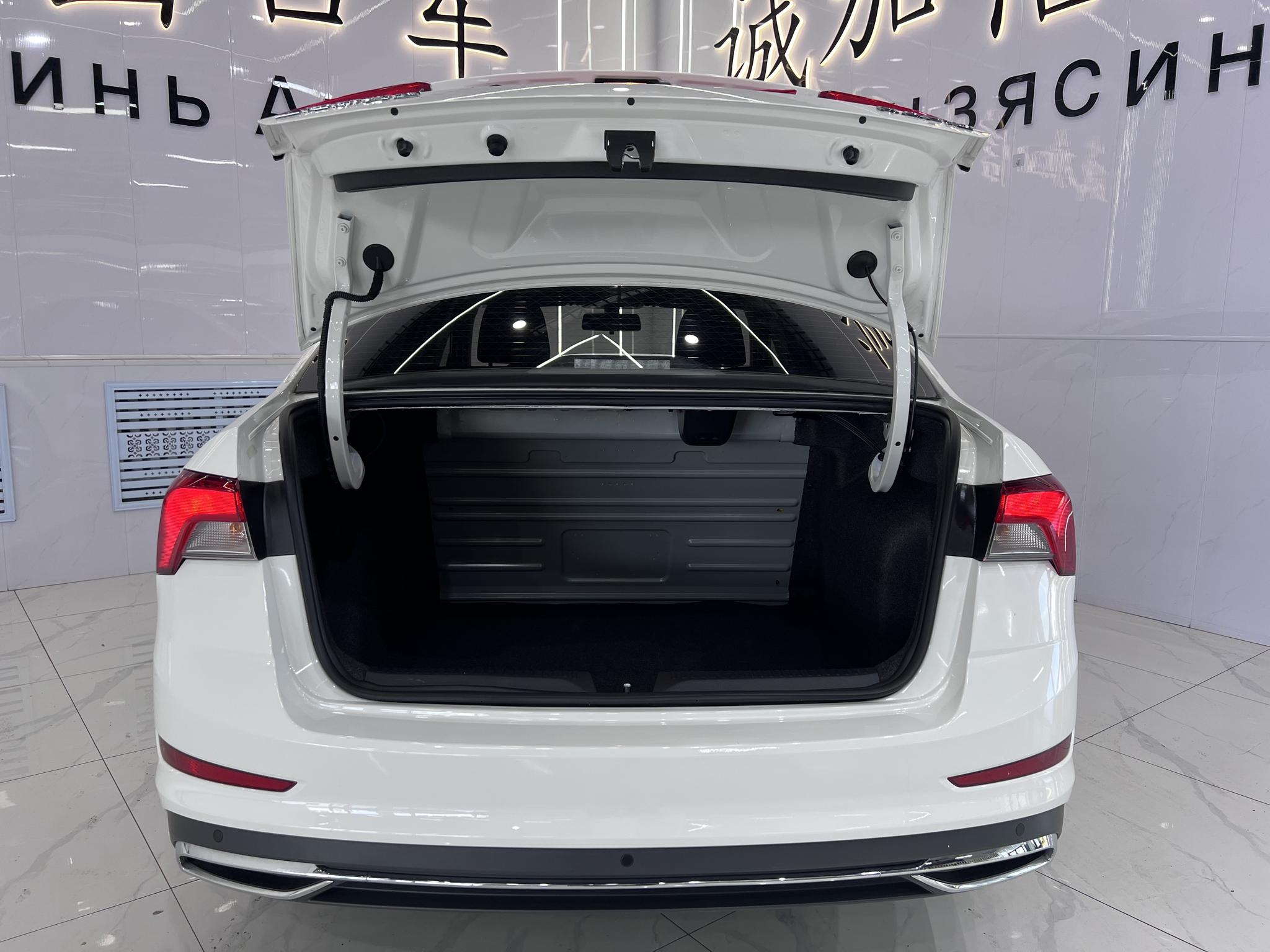 Skoda Rapid 2022, фото 16
