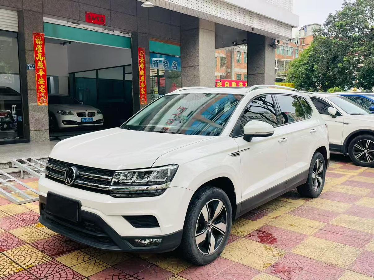 Volkswagen Tharu 2022, 1.4 л турбо, робот (DCT), передний, пробег 25 800 км — авто из Китая с пробегом