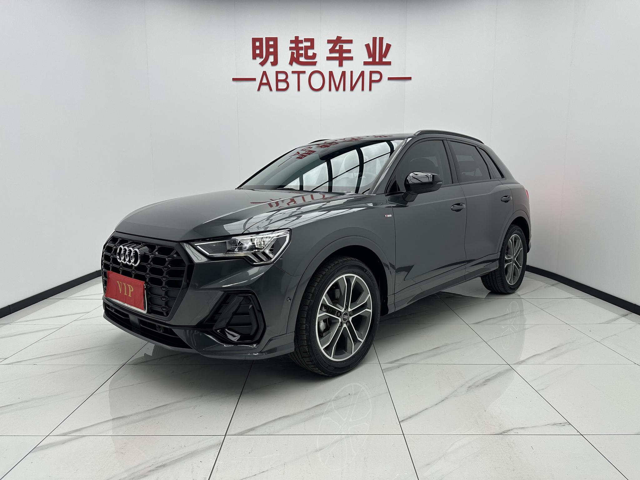 Audi Q3 2023, 1.4 л турбо, 7-ступенчатая двойное сцепление, Передний привод, пробег 8 000 км — авто из Китая с пробегом