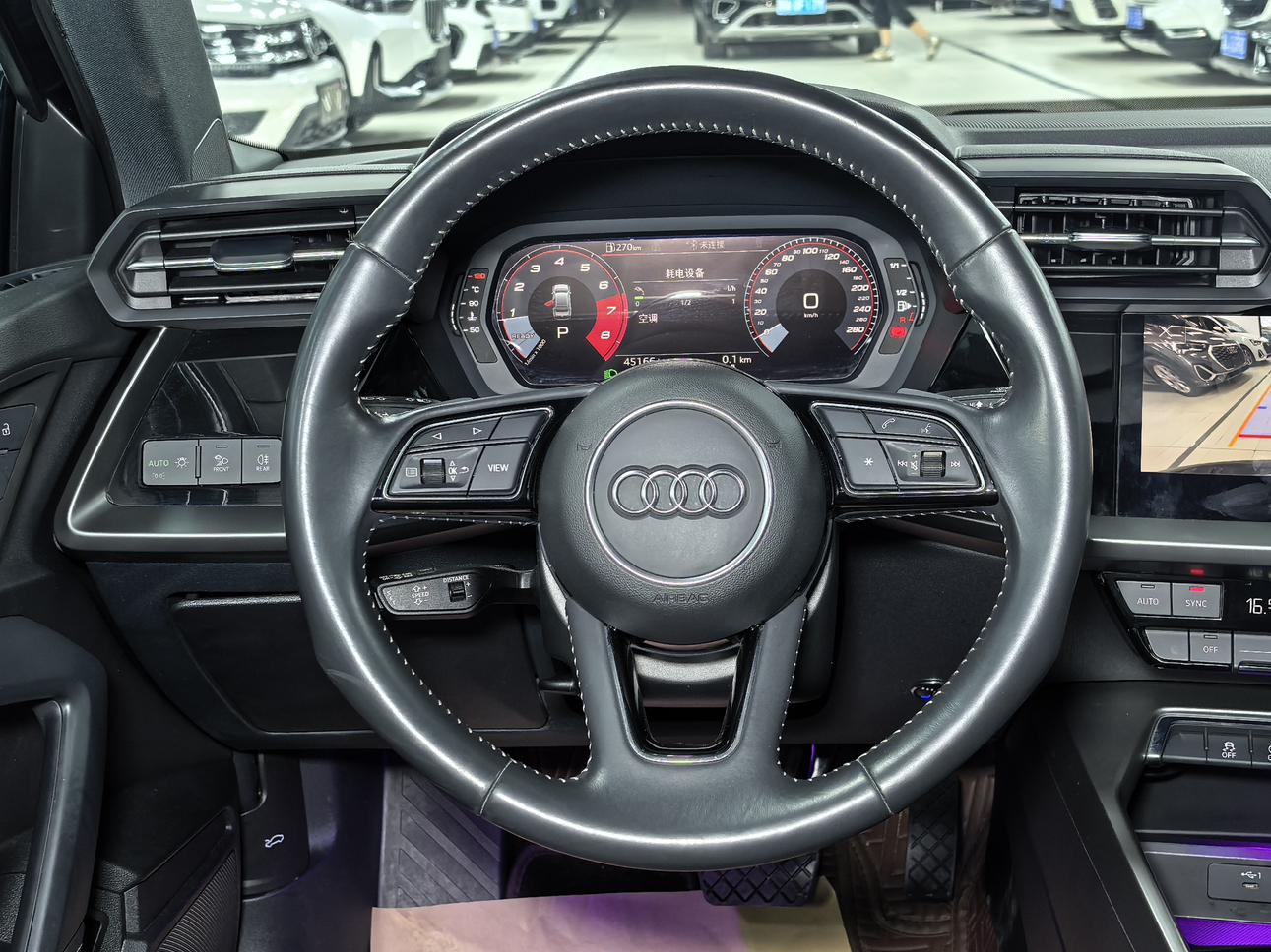 Audi A3 2021, фото 11