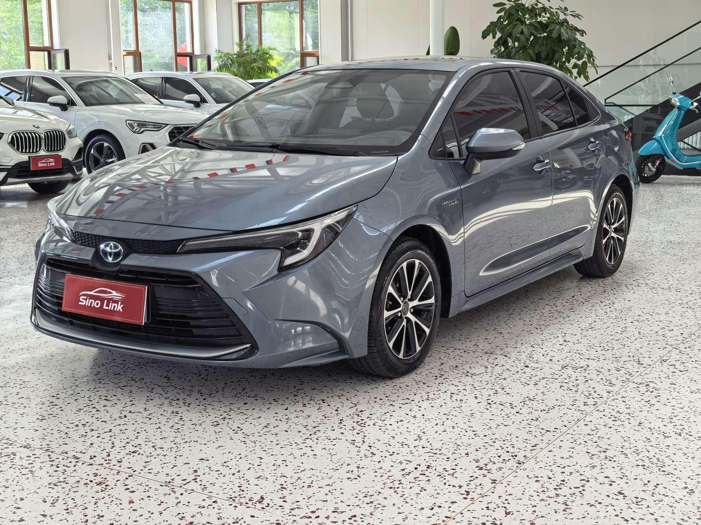 Toyota Corolla 2023, 1.8 л, Бесступенчатая трансмиссия E-CVT, Передний привод, пробег 37 000 км — авто из Китая с пробегом