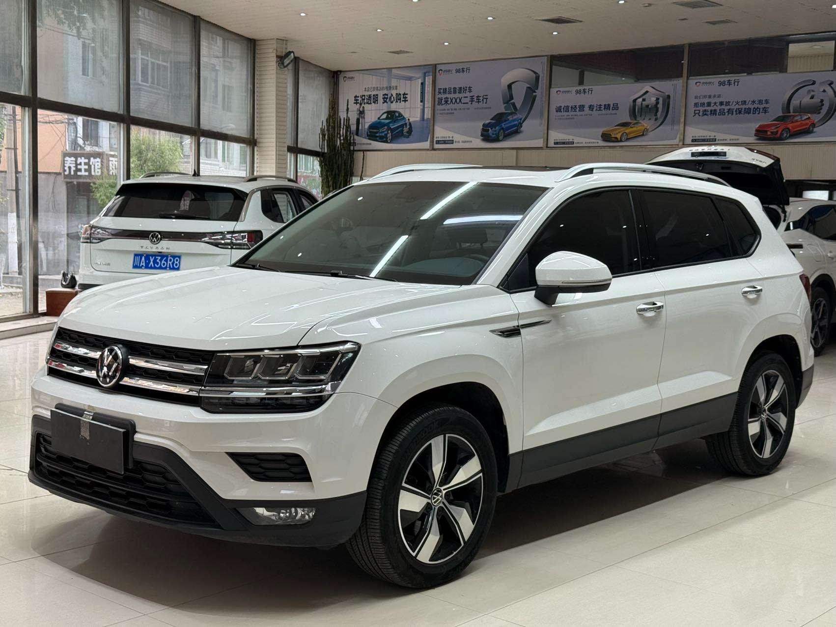 Volkswagen Tharu 2022, 1.4 л турбо, робот (DCT), передний, пробег 27 000 км — авто из Китая с пробегом