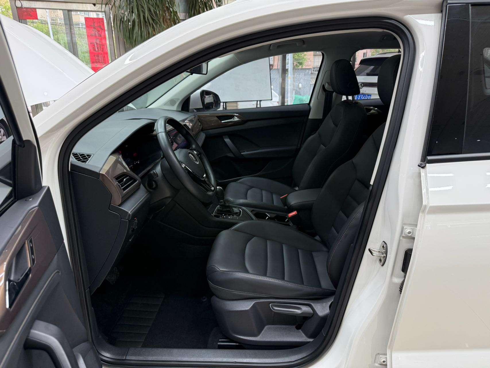 Volkswagen Tharu 2022, фото 16