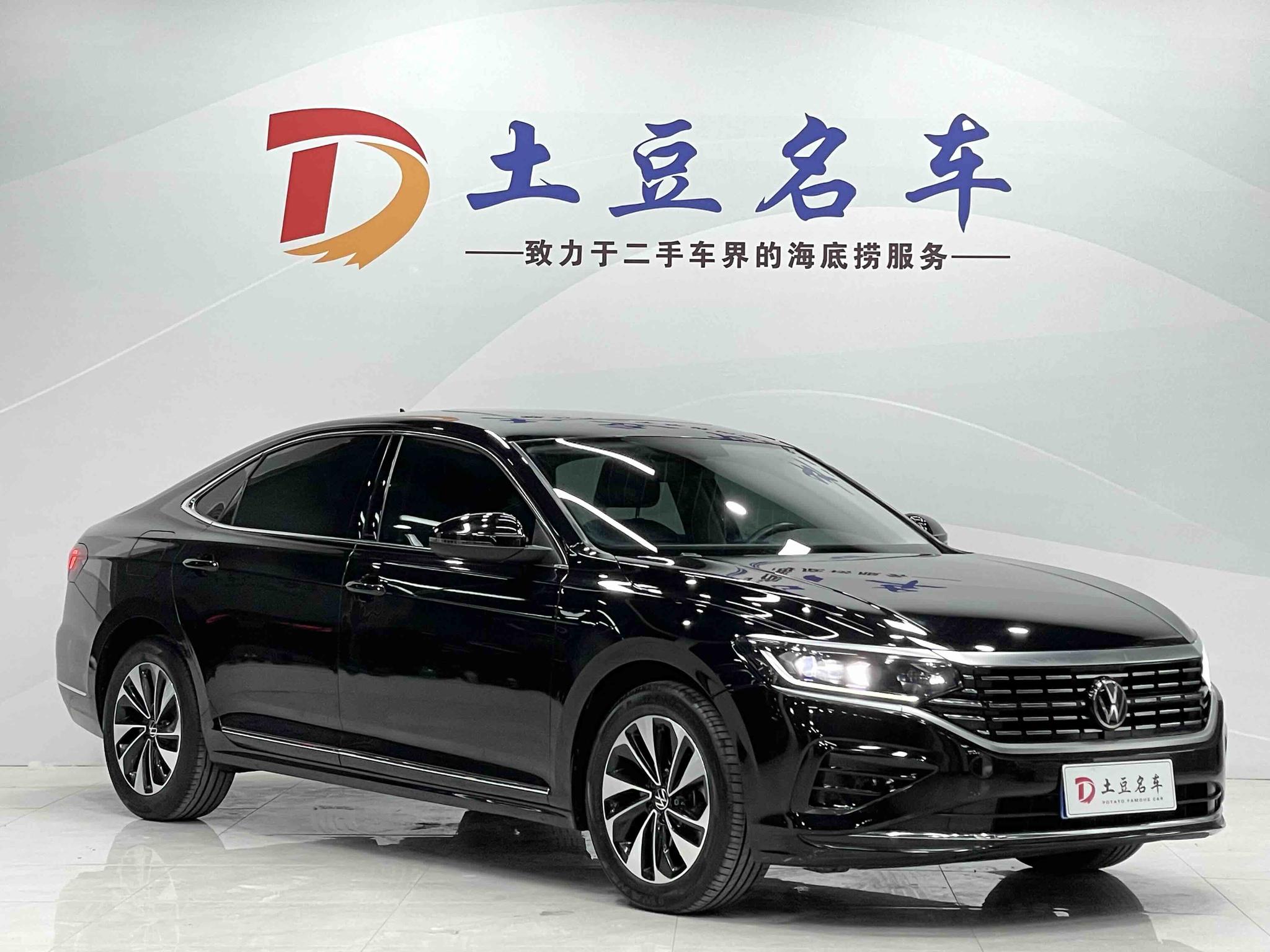 Volkswagen Passat 2023, фото 3