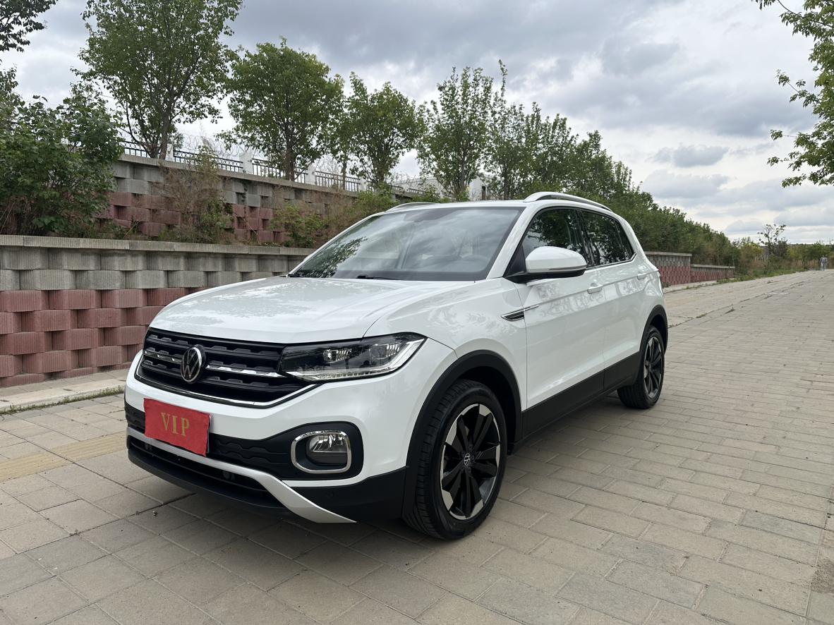 Volkswagen Tayron 2021, 1.5 л, 6-ступенчатая автоматическая механическая, Передний привод, пробег 26 000 км — авто из Китая с пробегом