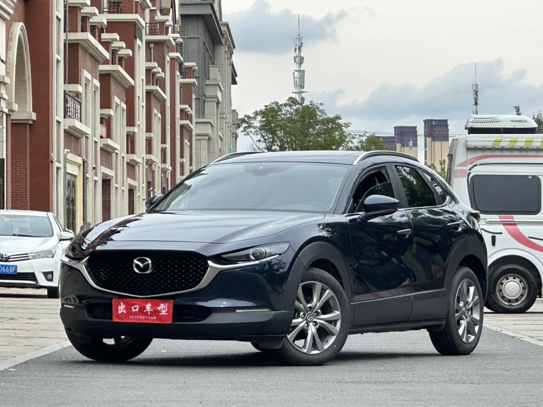 Mazda CX-30 2021, 2 л, автомат, передний, пробег 11 000 км — авто из Китая с пробегом