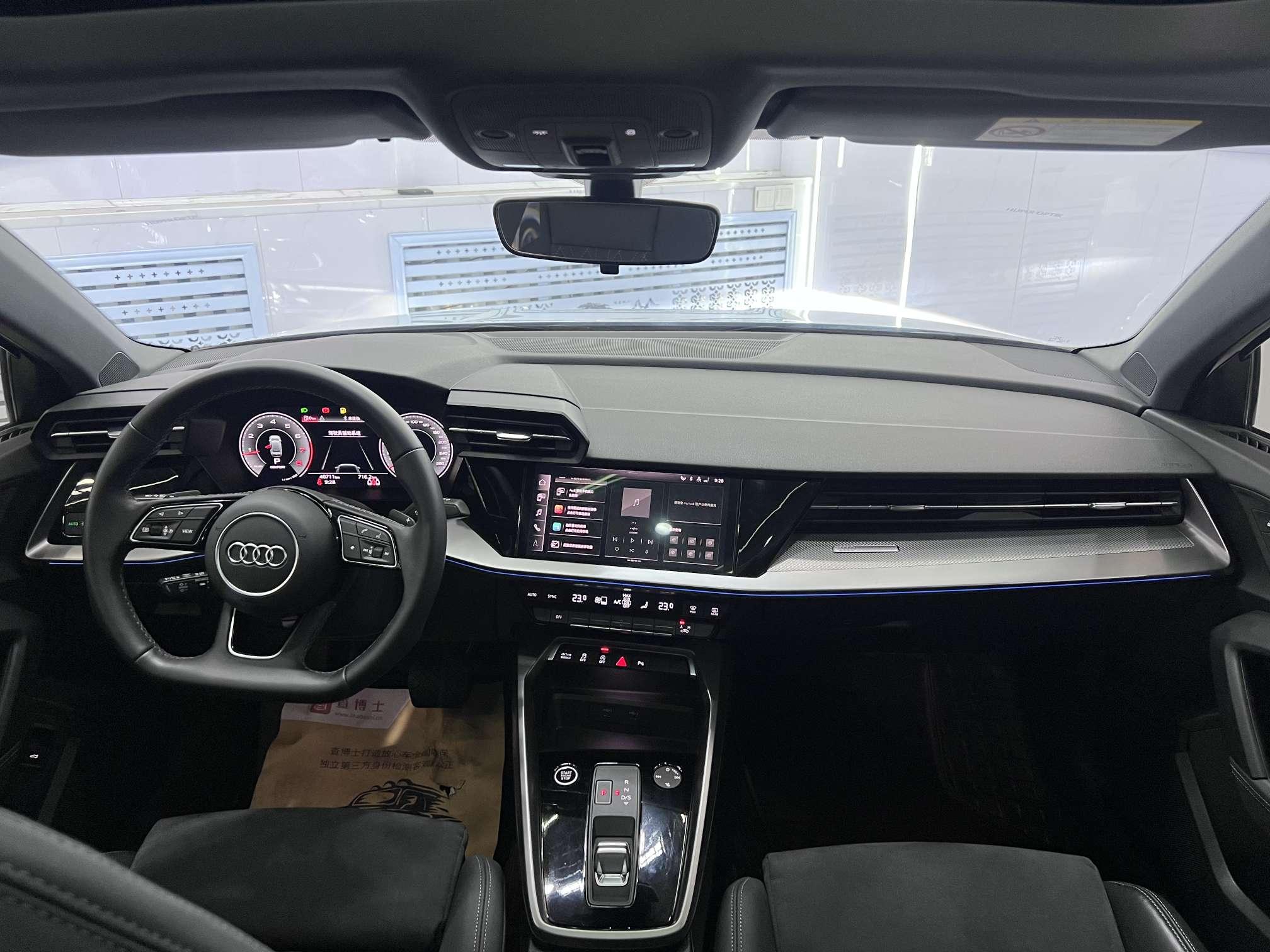 Audi A3 2023, фото 15