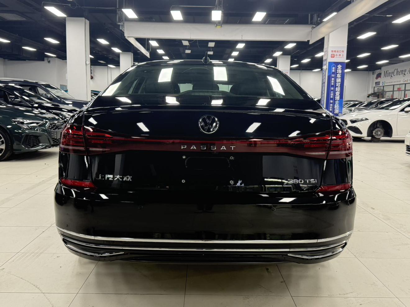 Volkswagen Passat 2023, фото 6
