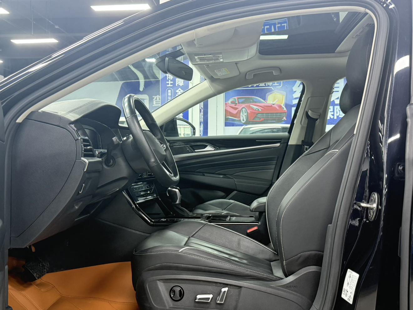 Volkswagen Passat 2023, фото 17