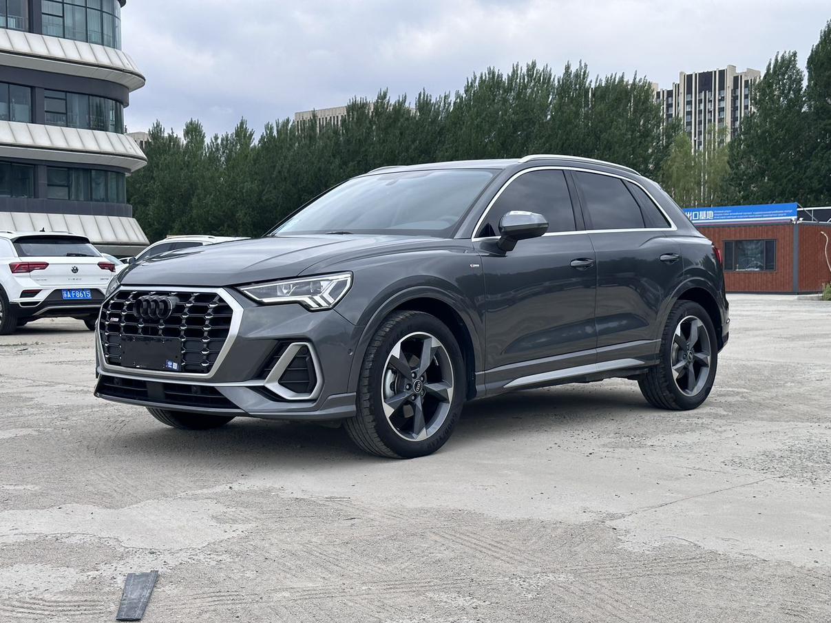 Audi Q3 2023, 1.4 л турбо, робот (DCT), передний, пробег 37 000 км — авто из Китая с пробегом