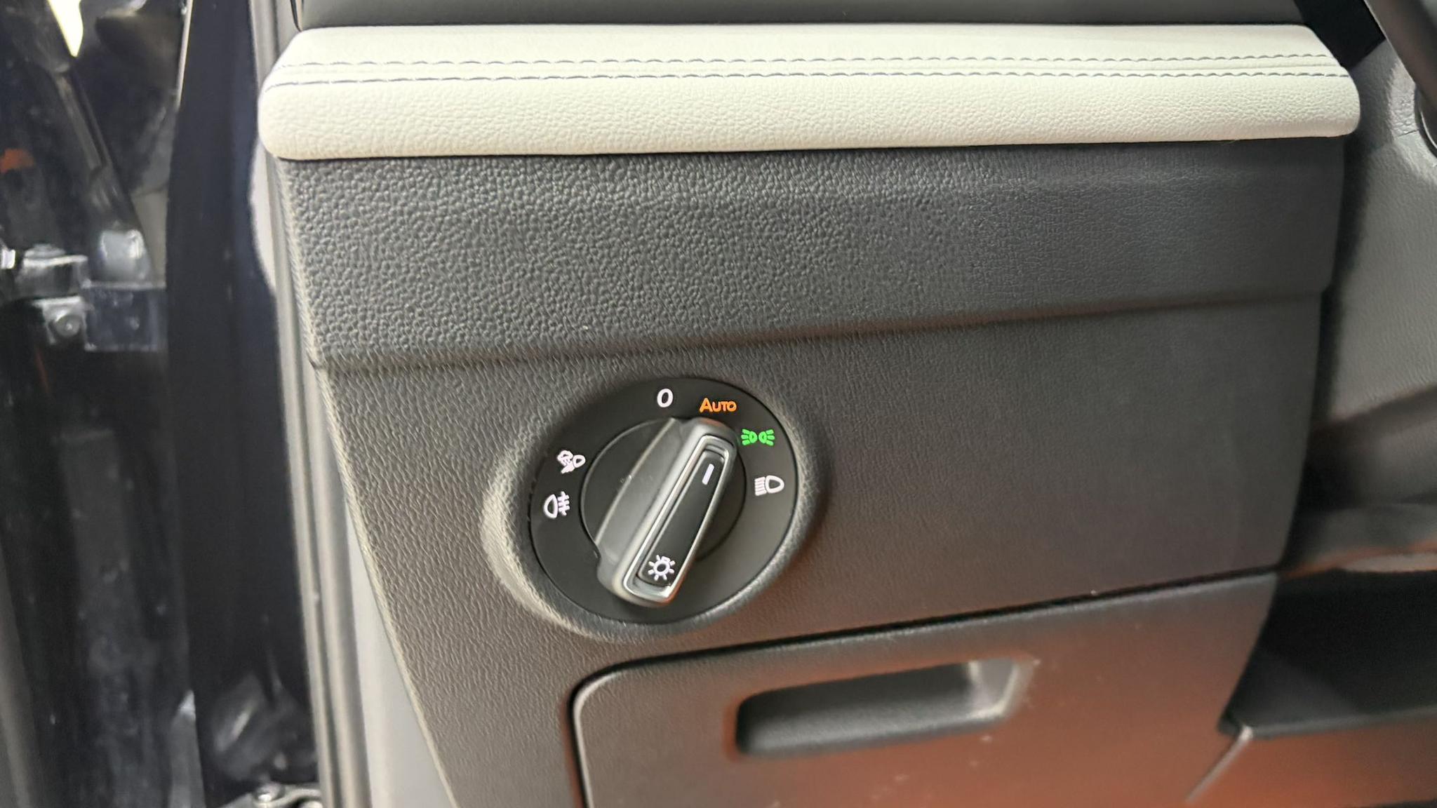 Volkswagen Tiguan 2023, фото 16