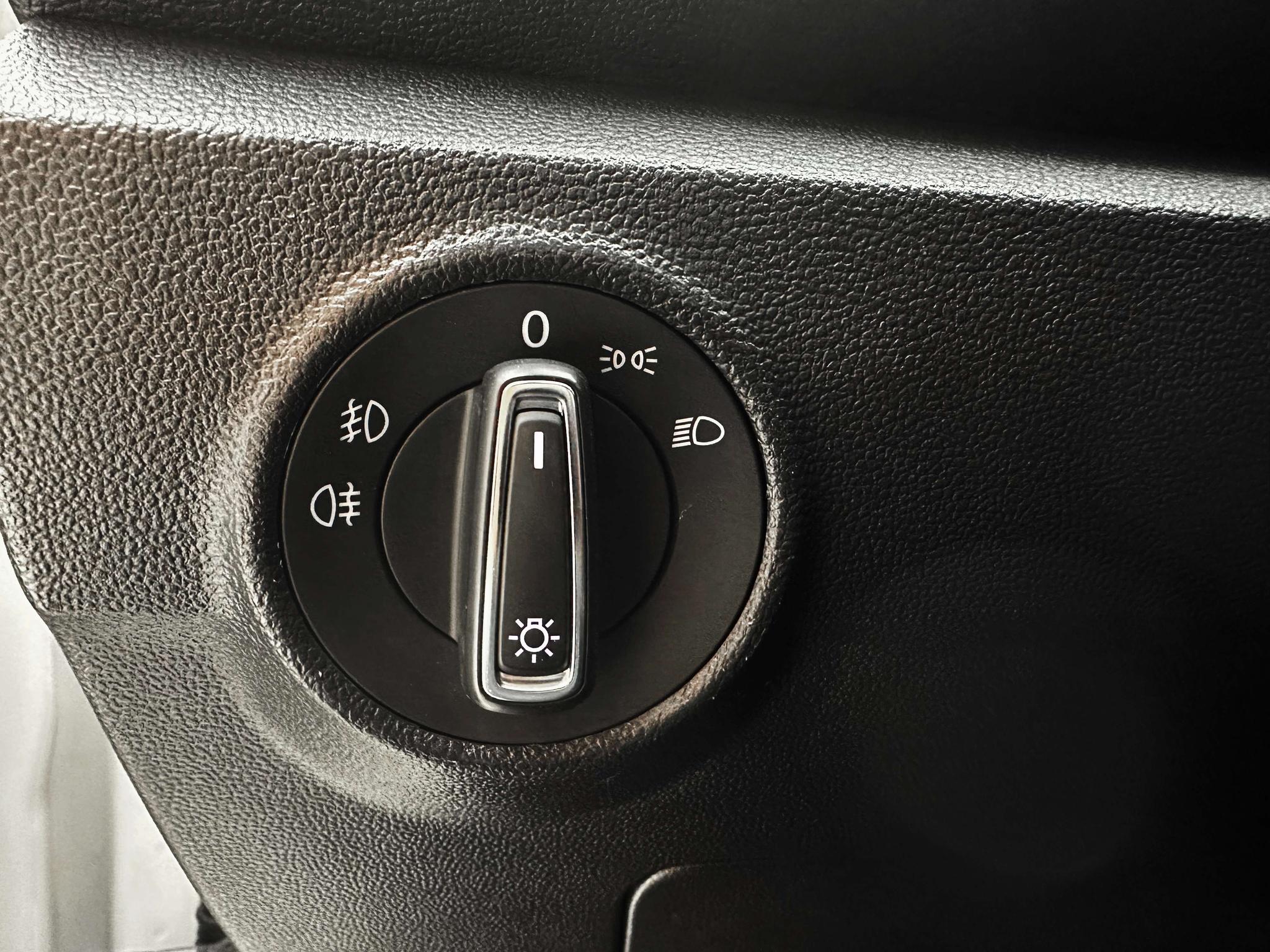 Volkswagen T-Roc 2022, фото 17