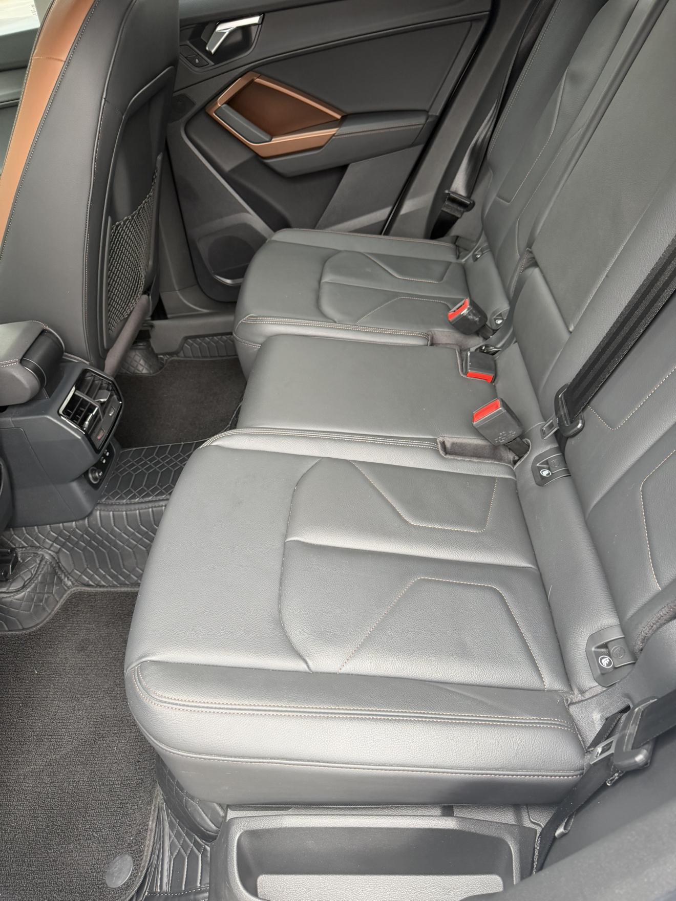 Audi Q3 2022, фото 9