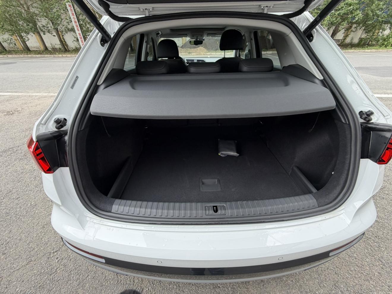Audi Q3 2022, фото 11