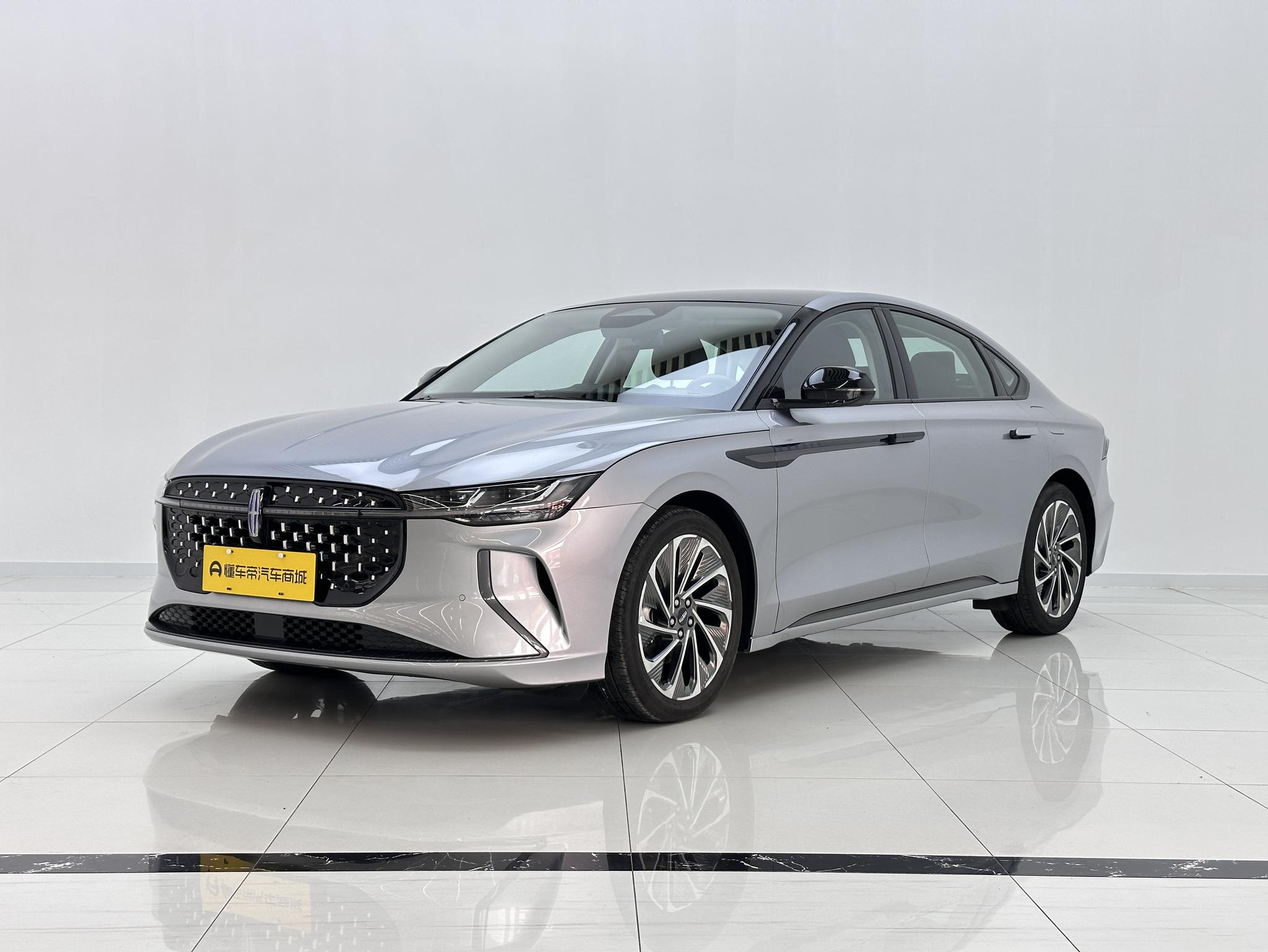 Lincoln Z 2024, 2 л турбо, Бесступенчатая трансмиссия E-CVT, Передний привод, пробег 9 400 км — авто из Китая с пробегом