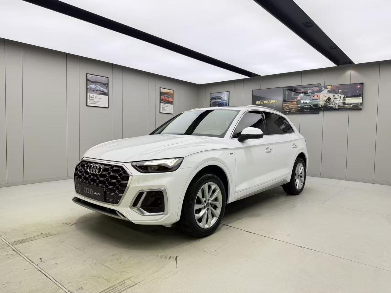 Audi Q5L 2022, 2 л турбо, робот (DCT), полный, пробег 83 000 км — авто из Китая с пробегом