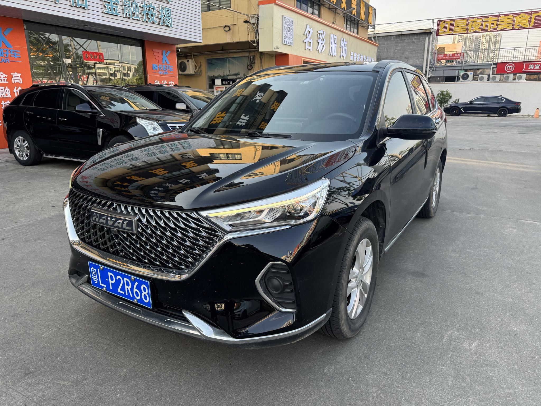 Haval M6 2021, 1.5 л турбо, робот (DCT), передний, пробег 41 000 км — авто из Китая с пробегом