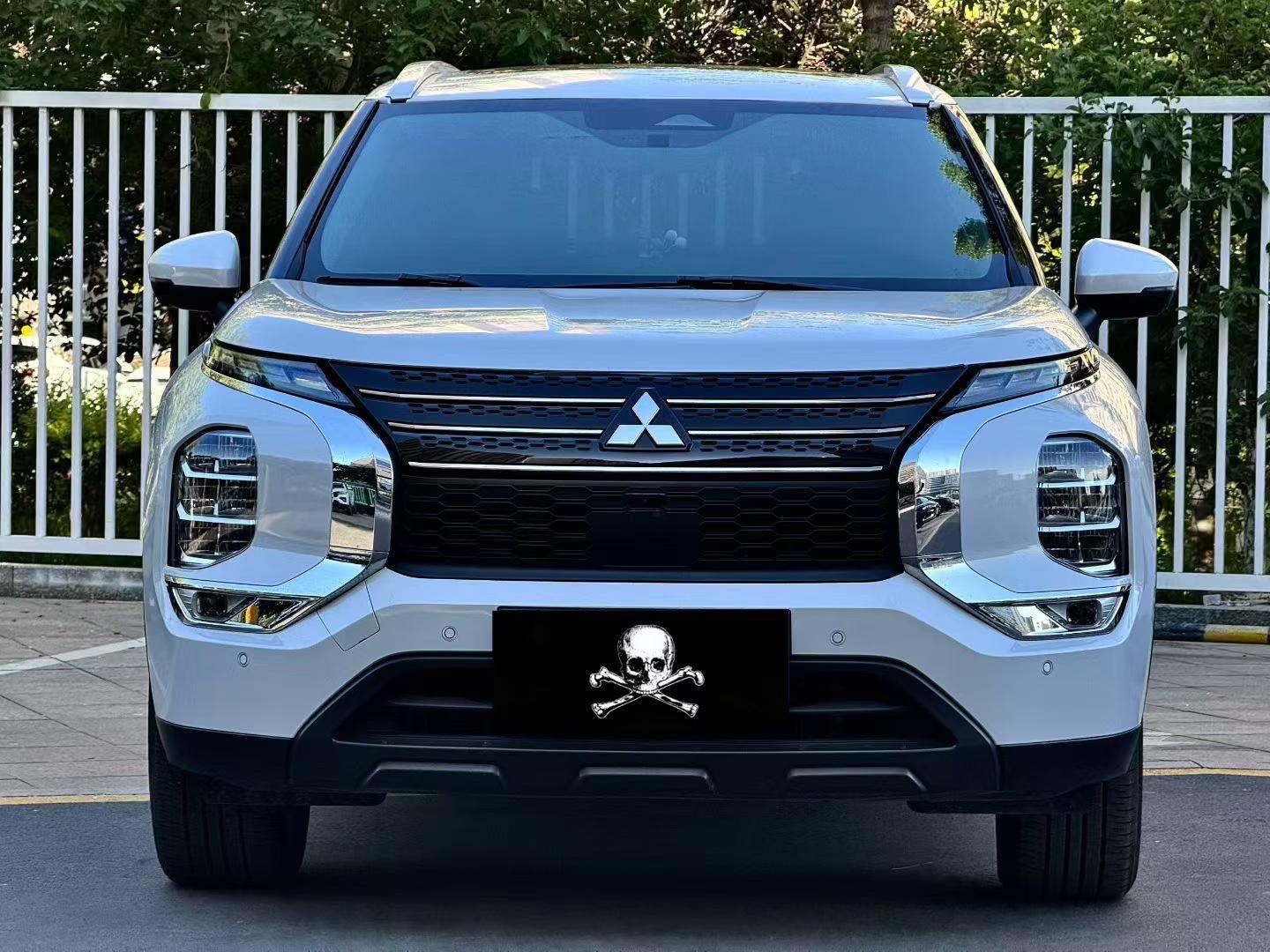 Mitsubishi Outlander 2023, фото 2
