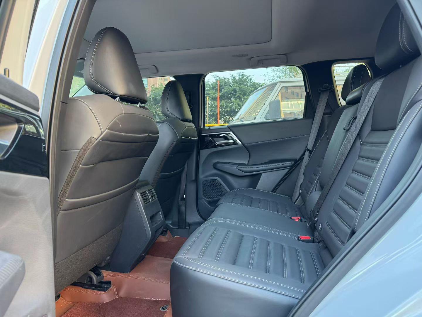 Mitsubishi Outlander 2023, фото 6