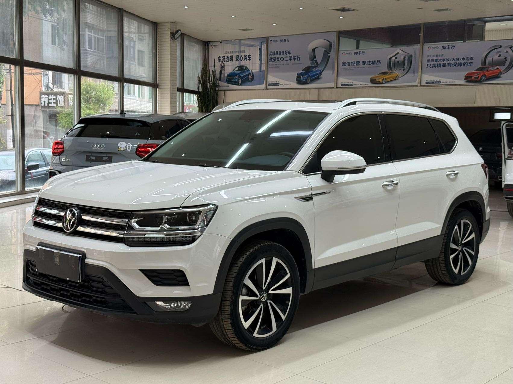 Volkswagen Tharu 2022, 1.4 л турбо, 7-ступенчатая двойное сцепление, Передний привод, пробег 37 000 км — авто из Китая с пробегом
